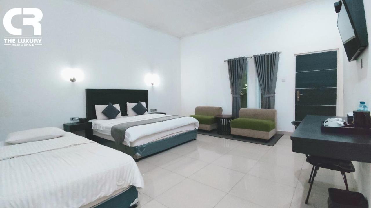 ชารากา เรสซิเดนซ์ ดิเยง Hotel Banjarnegara ภายนอก รูปภาพ